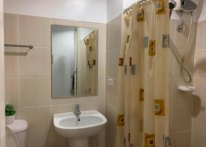 Apartment Grand Riviera Suites2 @ Us Embassy/freepool/wi-fi *