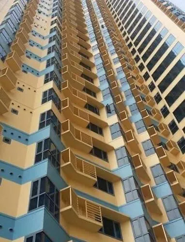 Apartment Grand Riviera Suites2 @ Us Embassy/freepool/wi-fi *