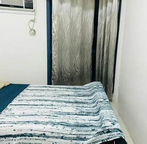 Grand Riviera Suites2 @ Us Embassy/freepool/wi-fi Apartment